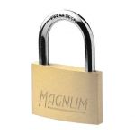 Piekaramā slēdzene MasterLock Magnum CAD30Plus